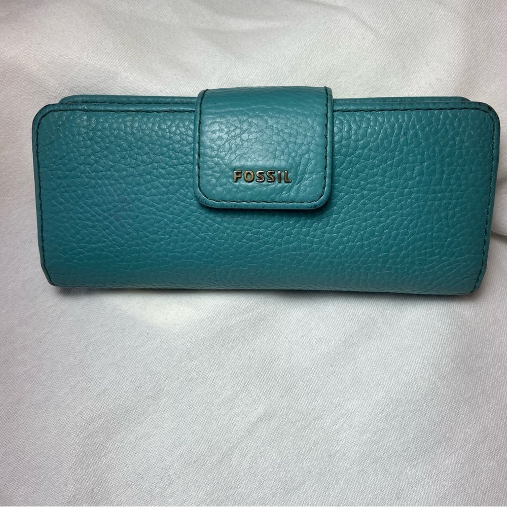 Fossil Turquoise Leather Wallet